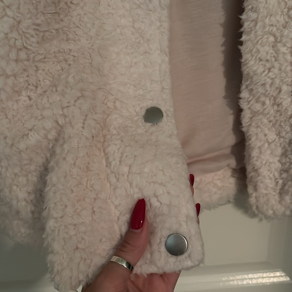 Teddy Shacket Coat - Picture 7 of 9